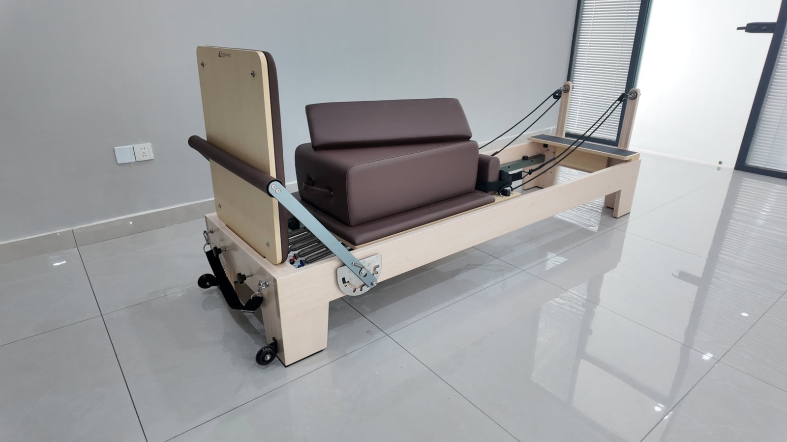 Commercial-Grade Maple Reformer