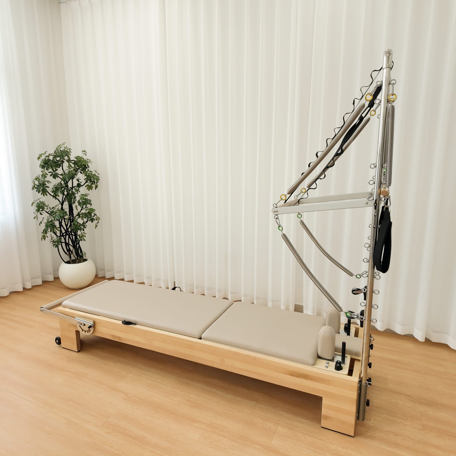 Premium Spliced Maple Wood Core Pilates Reformer with Half Tower