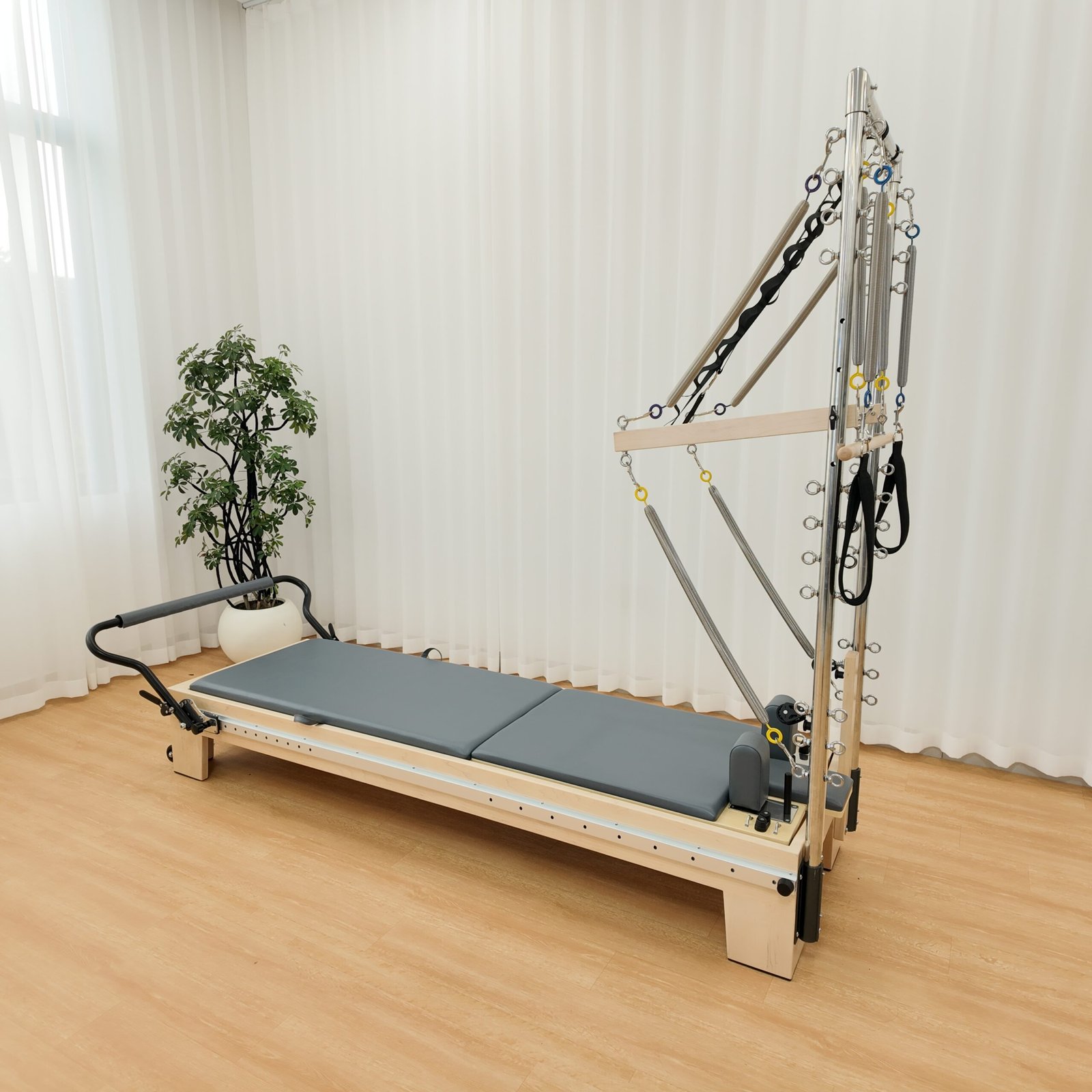 Solid Maple Wood Pilates Reformer with Half Tower for Commercial Studios